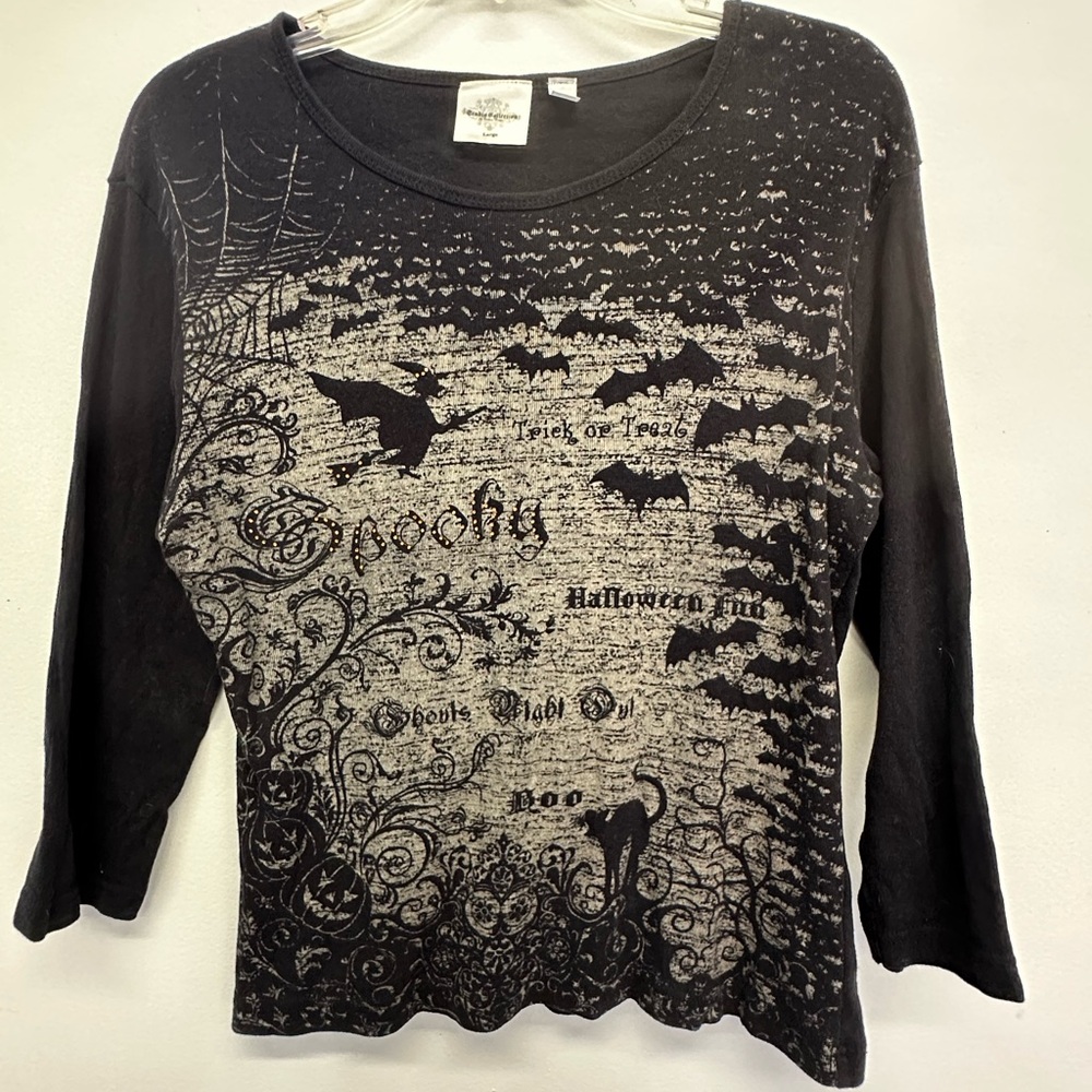 Halloween Black and Silver Graphic 3/4 Sleeve Top